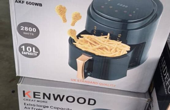 KENWOOD EXTRA LARGE CAPACITY AIR FRYER AKF 600WB 2800WATTS 10L CAPACITY